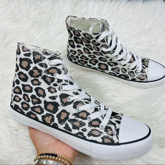 Leopard canvas high top sneaker - Picture 10 of 10